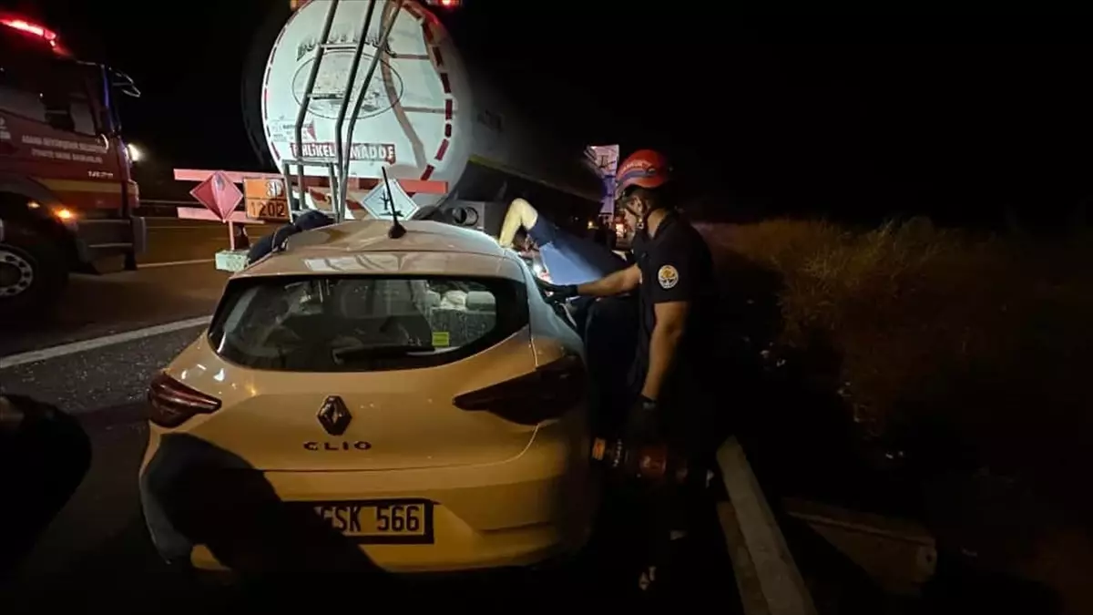 adanada otomobil tankere carpti 2 yarali qMTY2hiP