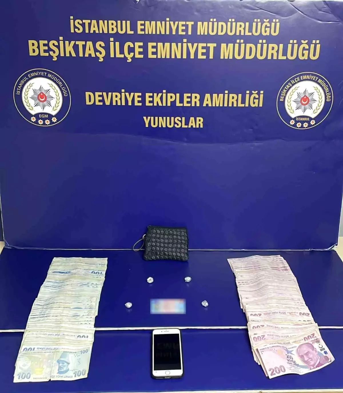 besiktasta motosikletten uyusturucu cikti lsOEPziy