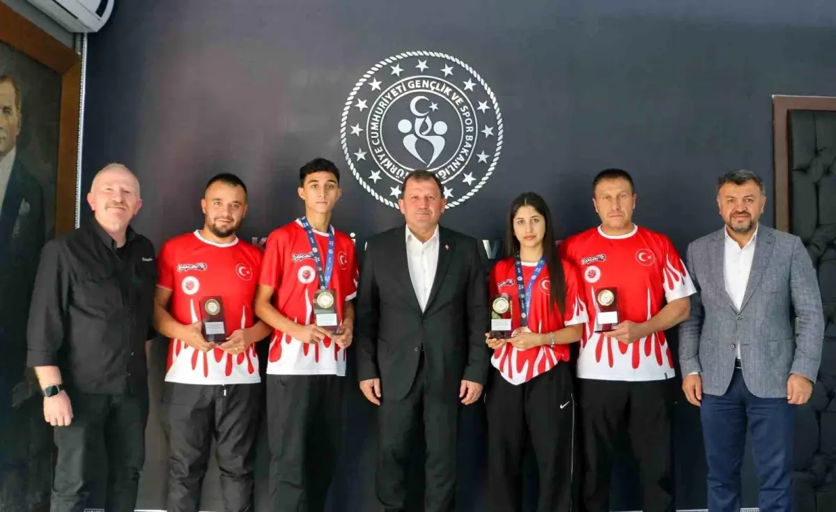 kayserili sporculardan sampiyonluk ziyareti EUhuBazc