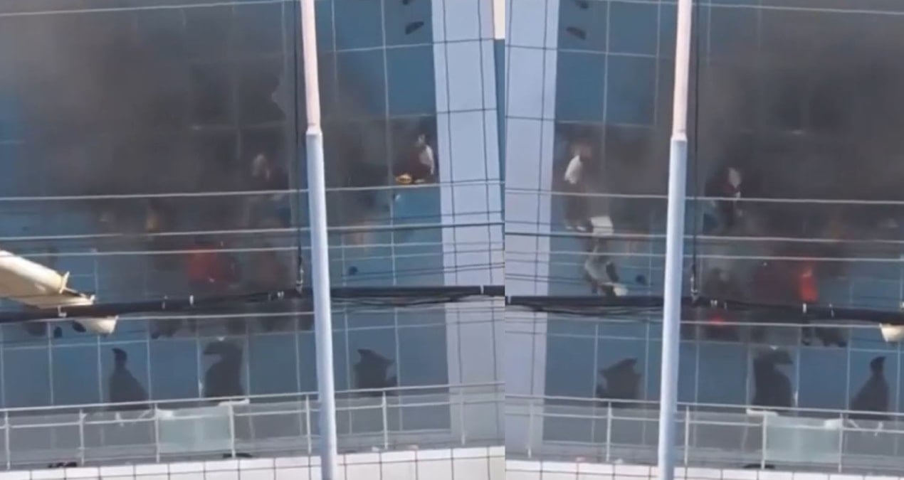 nepalde isler cigirindan cikti hukumete yakin medya binasi calisanlar icerideyken yakildi ARVvd9Ej