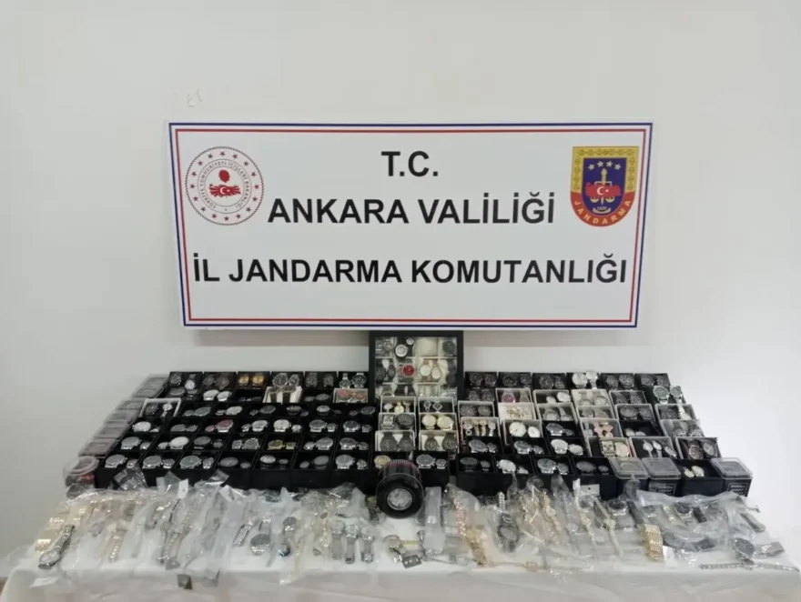 Ankara’da Kaçak Saat Operasyonu