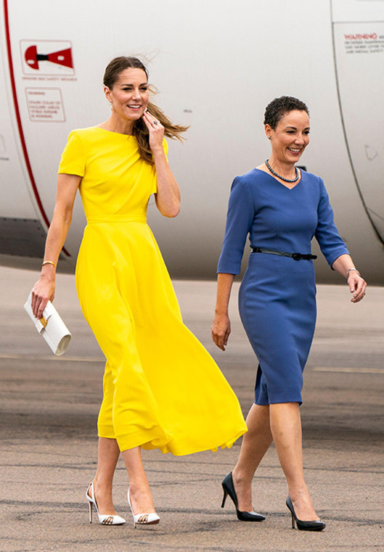 Kate Middleton’un Sarı Elbisesiyle Dikkat Çekici Anları