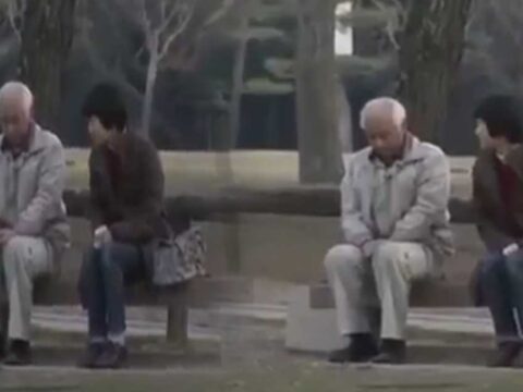 Japon adam 20 yil boyunca karisiyla tek bir kelime konusmadi sebebini yillar sonra acikladi r84eN8UV