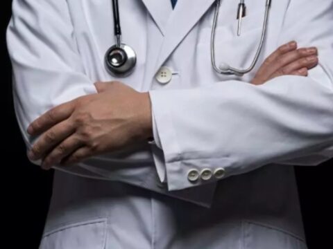 Parasiz doktora gidemiyorduk parasiz doktor olamiyoruz mzsDcjSy